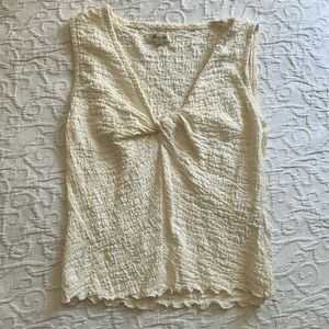 cream colored tank from madewell ☁️